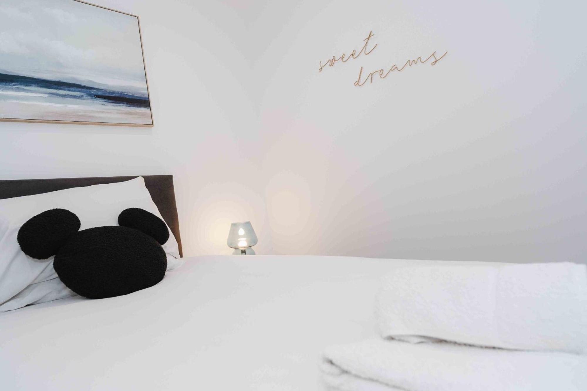 Stunning Luxury Stay By Vichy Kingston upon Hull Extérieur photo